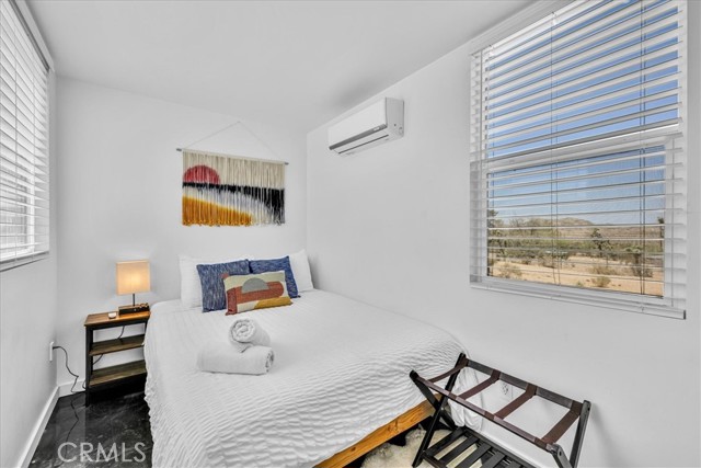 6816 Saddleback Road, Joshua Tree CA: https://media.crmls.org/medias/97e5c1dc-69ef-4025-8627-6de7eb1c5d0f.jpg