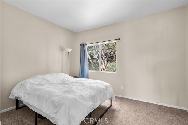 Detail Gallery Image 23 of 37 For 27915 Skycrest Cir, Valencia,  CA 91354 - 2 Beds | 2/1 Baths