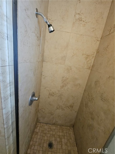 Detail Gallery Image 16 of 29 For 1381 Burwood St, La Habra,  CA 90631 - 2 Beds | 2 Baths