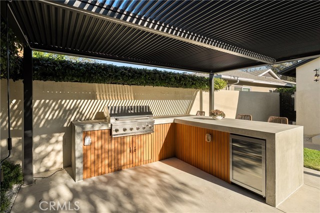 Detail Gallery Image 28 of 32 For 13949 Cumpston St, Sherman Oaks,  CA 91401 - 3 Beds | 3/1 Baths