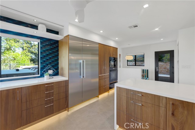 Image 30 of 75 For 4032 Rogen Drive