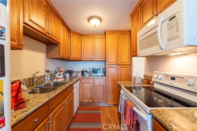 Detail Gallery Image 10 of 42 For 6542 Ocean Crest Dr #D306,  Rancho Palos Verdes,  CA 90275 - 2 Beds | 2 Baths