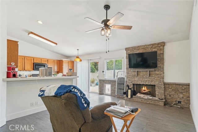 Detail Gallery Image 7 of 18 For 2925 Greenbriar Dr, Ontario,  CA 91761 - 4 Beds | 2 Baths