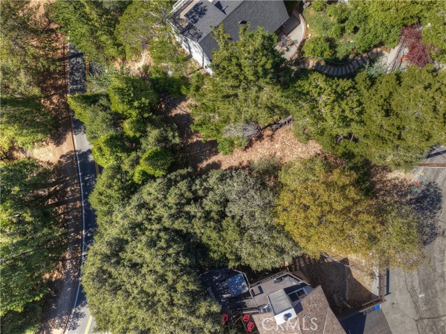 Detail Gallery Image 12 of 14 For 428 Delle Dr, Crestline,  CA 92325 - – Beds | – Baths