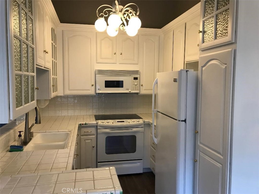 MLS #SB25273037 image #1