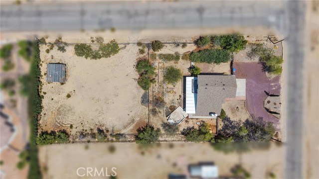 27580 Linda Vista Road, Barstow CA: https://media.crmls.org/medias/97ea7564-7552-4797-b76b-97b28ee81602.jpg