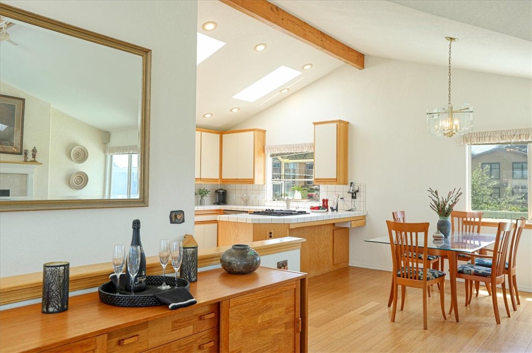 Detail Gallery Image 13 of 60 For 320 Jean Street, Cambria,  CA 93428 - 3 Beds | 2/1 Baths