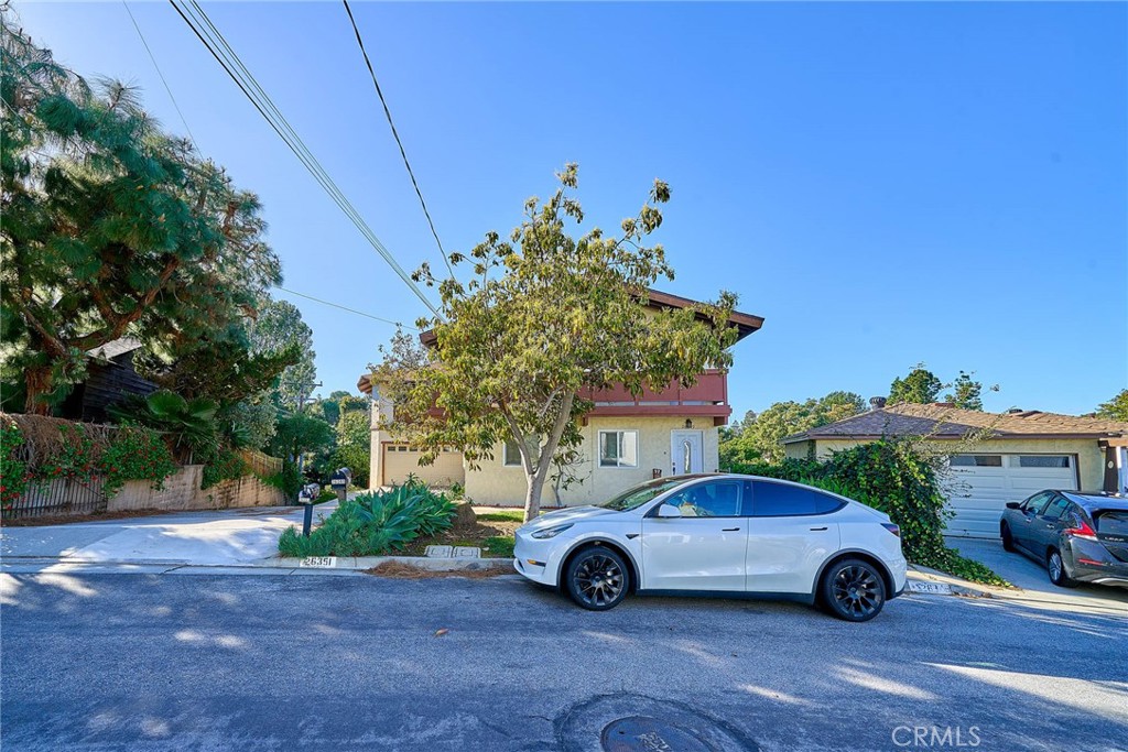 26349 Hillcrest Avenue