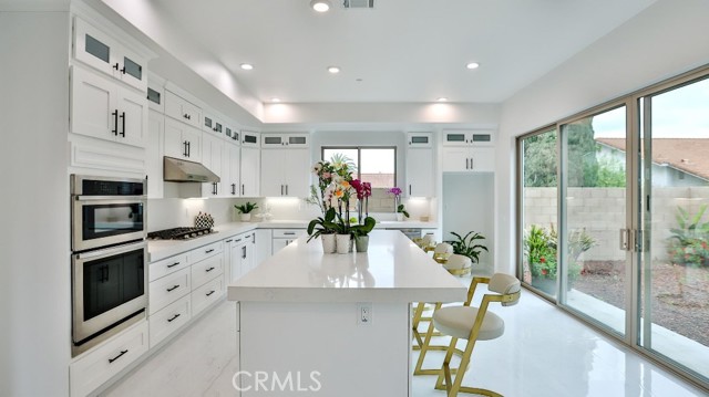 Detail Gallery Image 18 of 49 For 17413 Sienna Ln, Fountain Valley,  CA 92708 - 4 Beds | 4 Baths