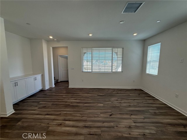 Detail Gallery Image 7 of 20 For 12768 Sila Way, Corona,  CA 92880 - 4 Beds | 4 Baths