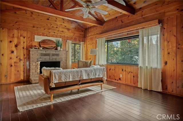 Detail Gallery Image 11 of 48 For 720 Rocky, Crestline,  CA 92325 - 3 Beds | 2 Baths