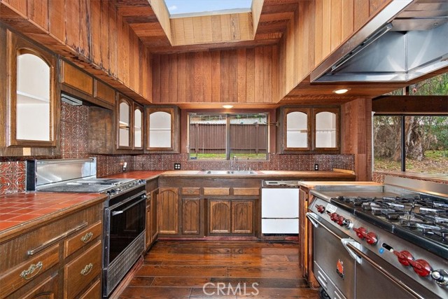 29240 Palos Verdes Drive East, Rancho Palos Verdes CA: https://media.crmls.org/medias/97ed0a03-7f6c-4daf-9267-121d67af2d2d.jpg