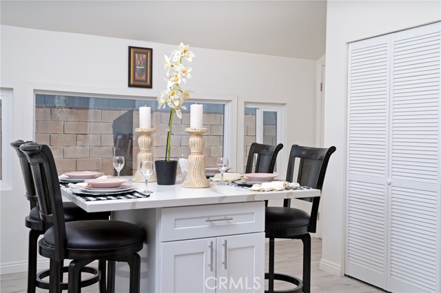 Detail Gallery Image 17 of 70 For 10660 Melvin Ave, Porter Ranch,  CA 91326 - 5 Beds | 3/1 Baths