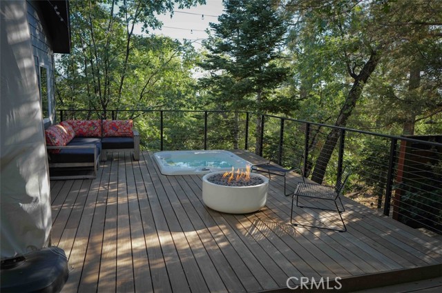 1554 Coyote Court, Big Bear City CA: https://media.crmls.org/medias/97edae44-8be0-4240-90ae-c8c6893e3957.jpg