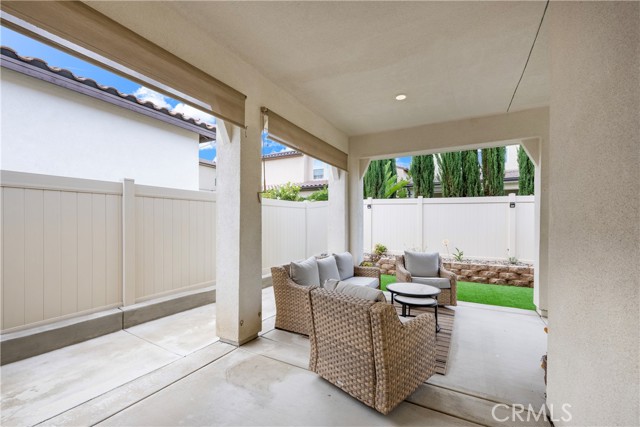 Detail Gallery Image 5 of 75 For 4124 Cameron Way, Corona,  CA 92883 - 3 Beds | 2 Baths