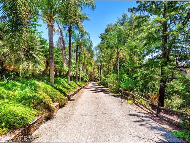 Detail Gallery Image 4 of 62 For 44665 La Cruz Dr, Temecula,  CA 92590 - 3 Beds | 3 Baths