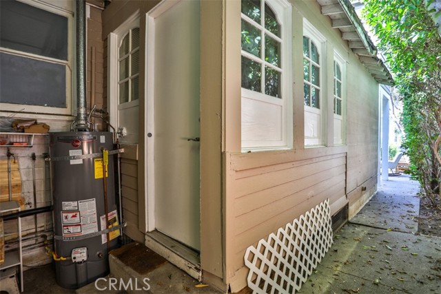 Detail Gallery Image 13 of 19 For 238 Bicknell, Santa Monica,  CA 90405 - – Beds | – Baths