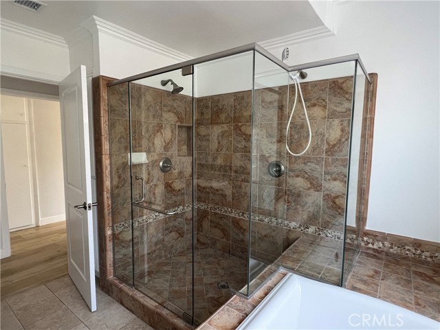Detail Gallery Image 11 of 17 For 17141 Tribune, Granada Hills,  CA 91344 - 5 Beds | 4 Baths