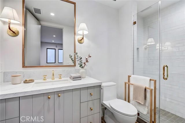 1400 Esplanade, Redondo Beach, California 90277, 4 Bedrooms Bedrooms, 0 ,4 BathroomsBathrooms,Residential,For Sale,Esplanade,0,SB26127556