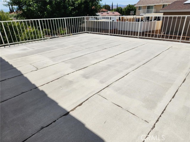 450 Fairway Drive, Palmdale CA: https://media.crmls.org/medias/97f29e91-ee9c-4c80-9f27-9736018dd3ff.jpg