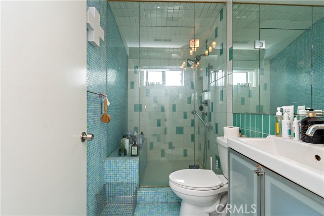 Detail Gallery Image 18 of 43 For 241 Horizon Ave, Venice,  CA 90291 - – Beds | – Baths