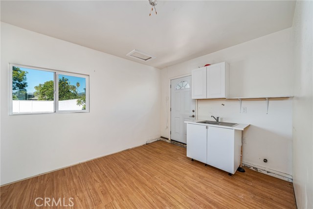 Detail Gallery Image 31 of 33 For 324 Albert, Pomona,  CA 91767 - 4 Beds | 2 Baths