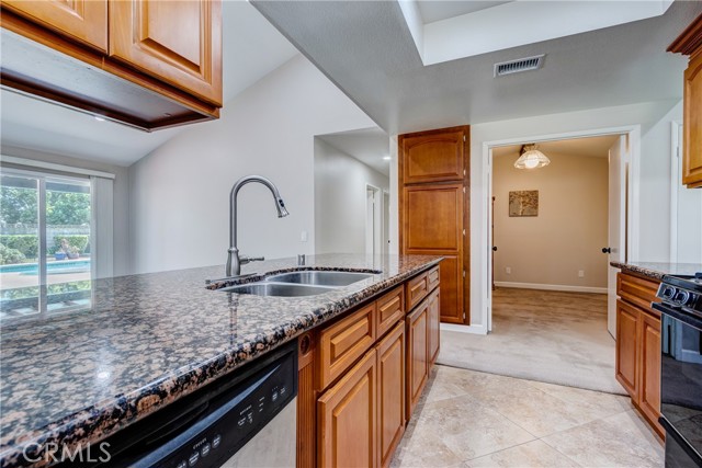 Detail Gallery Image 14 of 47 For 6275 Sapphire St, Rancho Cucamonga,  CA 91701 - 4 Beds | 2 Baths