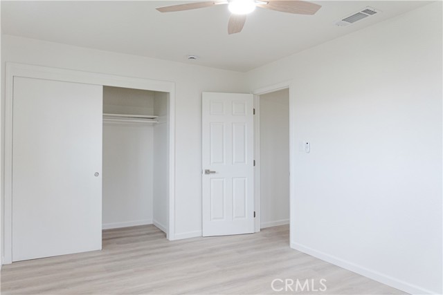 Detail Gallery Image 21 of 30 For 2002 N Woodridge, Hanford,  CA 93230 - 3 Beds | 1 Baths