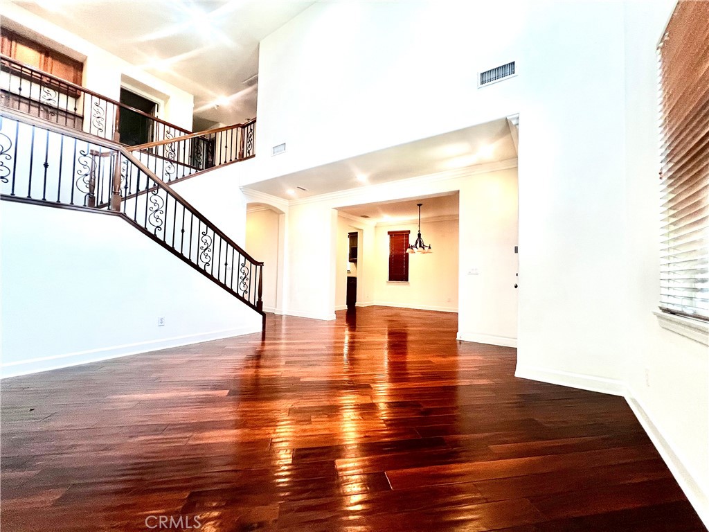 MLS #AR25128091 img 1