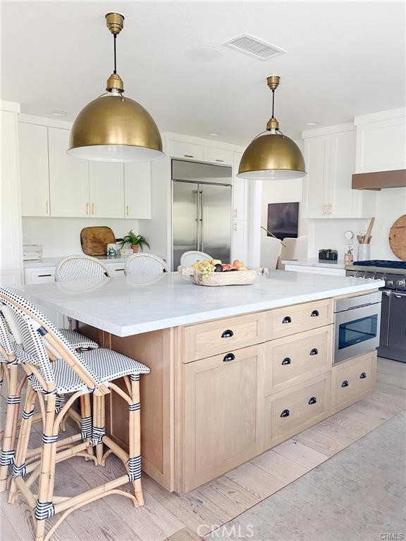 Detail Gallery Image 4 of 42 For 13 Bernay, Laguna Niguel,  CA 92677 - 5 Beds | 3/1 Baths