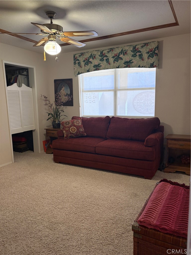https://media.crmls.org/medias/97f7b3cc-9eb9-4d0d-81b8-039445ea059f.jpg?preset=X-Large