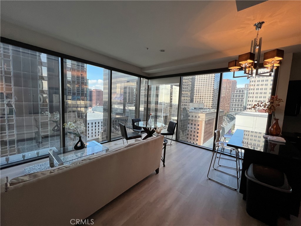 655 Hope S #1605