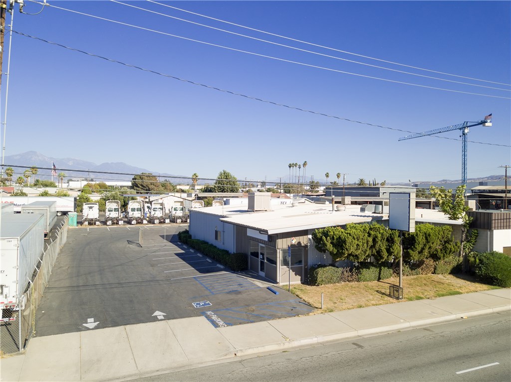 555 S Arrowhead Ave, San Bernardino, CA 92408
