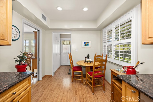 Detail Gallery Image 11 of 37 For 884 E Whitcomb Ave, Glendora,  CA 91741 - 3 Beds | 2 Baths