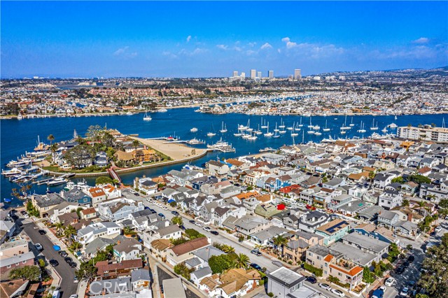 Detail Gallery Image 51 of 58 For 1613 E Balboa, Newport Beach,  CA 92661 - – Beds | – Baths