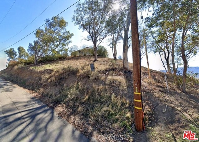 Detail Gallery Image 4 of 7 For 17449 Sunnyslope Ave, Lake Elsinore,  CA 92530 - – Beds | – Baths