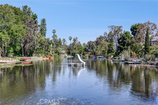 2233 Heather Lane, Newport Beach CA: https://media.crmls.org/medias/97f92ba9-cd3b-4e65-9202-6e253fd36996.jpg