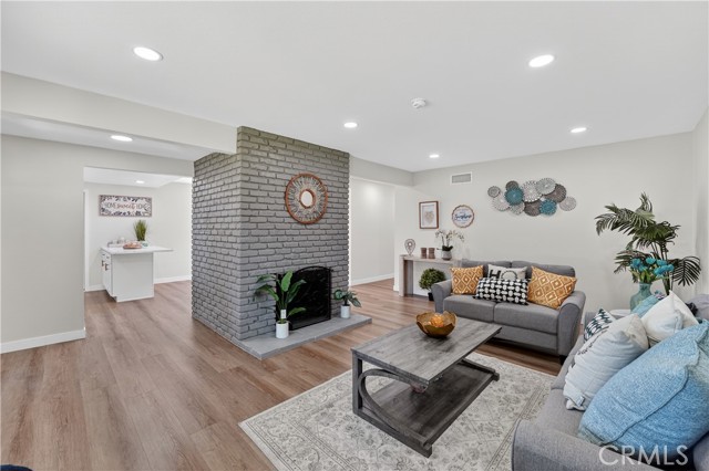 Detail Gallery Image 6 of 34 For 3248 E Point Cedar Dr, West Covina,  CA 91792 - 3 Beds | 2 Baths