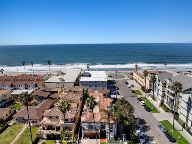 1101 Catalina Avenue, Redondo Beach, California 90277, 6 Bedrooms Bedrooms, ,4 BathroomsBathrooms,Residential,For Sale,Catalina,SB25053239