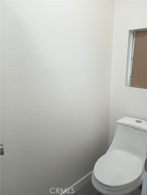 964 E 7th Street, Pomona CA: https://media.crmls.org/medias/97fba003-505e-46c6-9d61-aa84fae43296.jpg