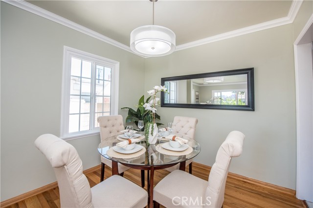 Image 8 of 43 For 5229 Walkerton Street
