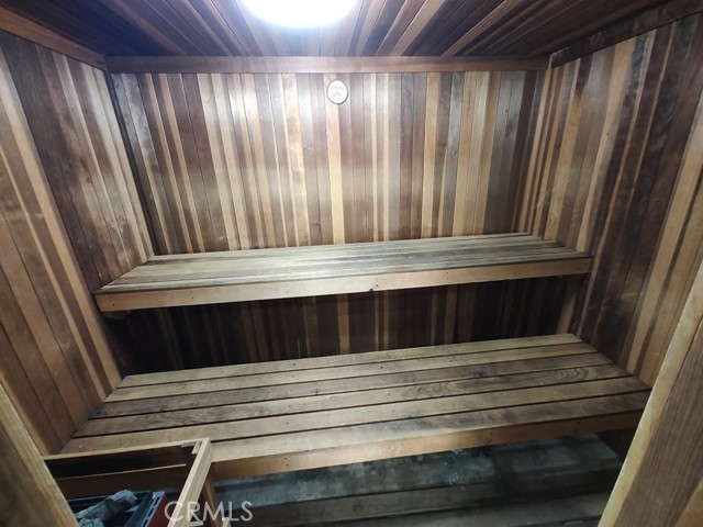 1888 Greenfield Avenue, Los Angeles CA: https://media.crmls.org/medias/97fd0533-48b8-4021-b2b5-7b54ff9de1c3.jpg