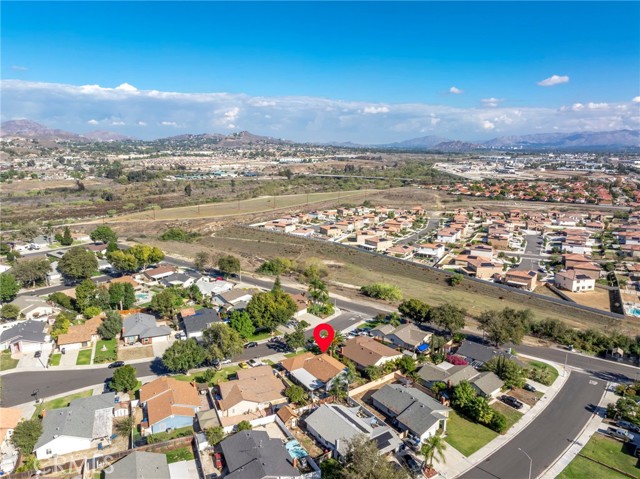 Detail Gallery Image 37 of 38 For 10022 Chula Vista Way, Riverside,  CA 92503 - 4 Beds | 2 Baths