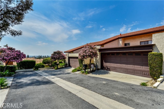 Detail Gallery Image 2 of 21 For 10625 Tierra Navarra Dr, Whittier,  CA 90601 - 3 Beds | 2/1 Baths