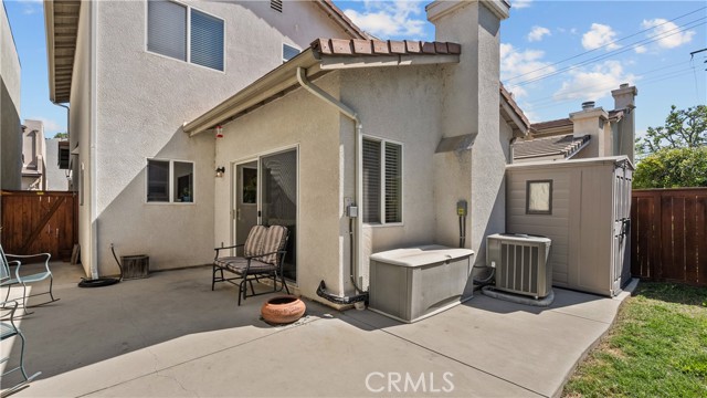 Detail Gallery Image 21 of 32 For 9001 Owensmouth Ave #3,  Canoga Park,  CA 91304 - 3 Beds | 2/1 Baths