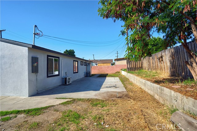 Detail Gallery Image 32 of 39 For 1381 E 5th, Ontario,  CA 91764 - 4 Beds | 1/1 Baths