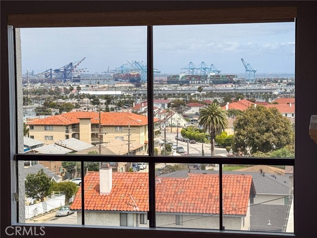 665 W 24th Street, San Pedro CA: https://media.crmls.org/medias/97ffb3b9-c2f9-486f-8fc5-37818f710f85.jpg