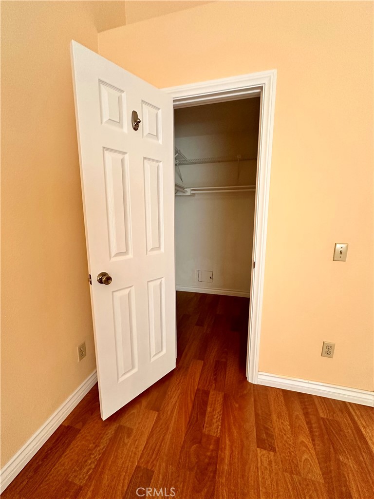 https://media.crmls.org/medias/97ffcfa8-bc5a-4246-8784-0fa7a1e637fb.jpg?preset=X-Large