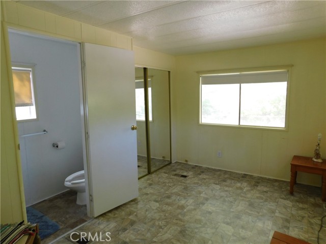 45985 Cottonwood Road, Newberry Springs, California 92365, 4 Bedrooms Bedrooms, ,5 BathroomsBathrooms,Residential,For Sale,45985 Cottonwood Road,CRHD22156730