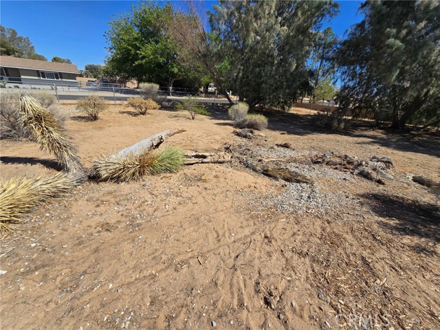 Detail Gallery Image 23 of 23 For 20221 20221 Modoc, Apple Valley,  CA 92308 - 3 Beds | 2 Baths